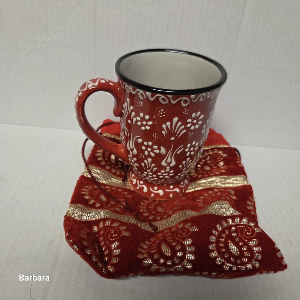 Turkish Ozen Hand-decorated Ceramic Mug with Bag